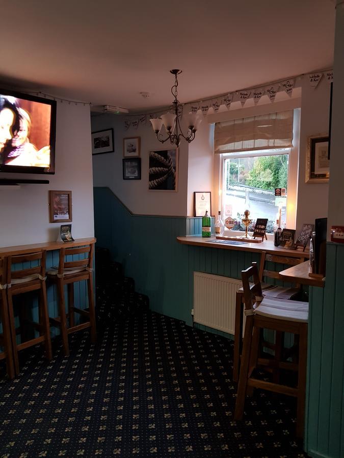 The Ship In Dock Inn Dartmouth Exterior foto